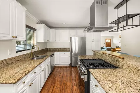 Kitchen - 2152 N Greenbrier Rd, Long Beach, CA 90815 photo 4 of 4