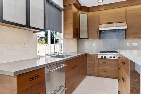 Kitchen - 2588 Thorman, Tustin, CA 92782 photo 1 of 4