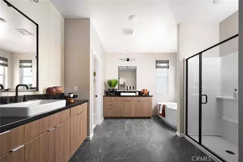 Bath - 26099 Pepper Tree Ridge Rd, Corona, CA 92883 photo 1 of 1