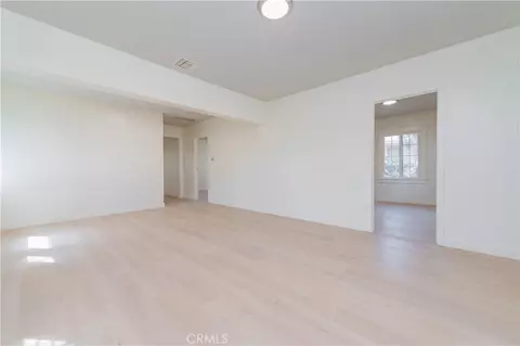 Living - 93 N Craig Ave, Pasadena, CA 91107 photo 2 of 3