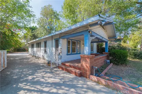 Exterior - 93 N Craig Ave, Pasadena, CA 91107 photo 5 of 7