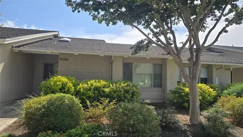 8565 Van Ness Ct Cir #708B, Huntington Beach, CA 92646