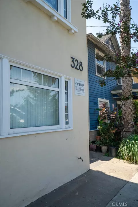 Exterior - 328 W 8th St, Long Beach, CA 90813 photo 1 of 2