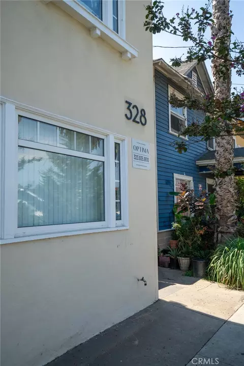 Exterior - 328 W 8th St, Long Beach, CA 90813 photo 1 of 2