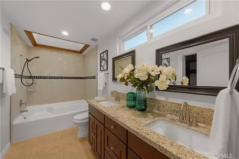 Bath - 14391 Gibraltar Ave, Irvine, CA 92606 photo 2 of 3