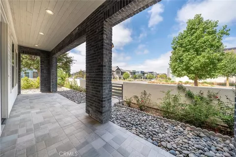 Exterior - 366 Baluster, Irvine, CA 92618 photo 8 of 11