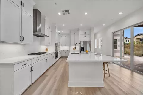 Kitchen - 366 Baluster, Irvine, CA 92618 photo 6 of 6