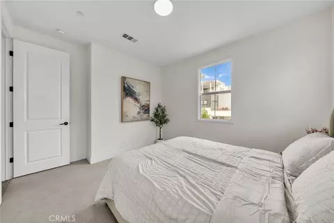 Bedroom - 366 Baluster, Irvine, CA 92618 photo 10 of 12