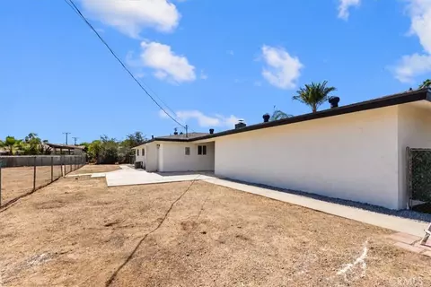 Exterior - 1025 Richards, Perris, CA 92571 photo 2 of 7