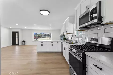 Kitchen - 1025 Richards, Perris, CA 92571 photo 2 of 2