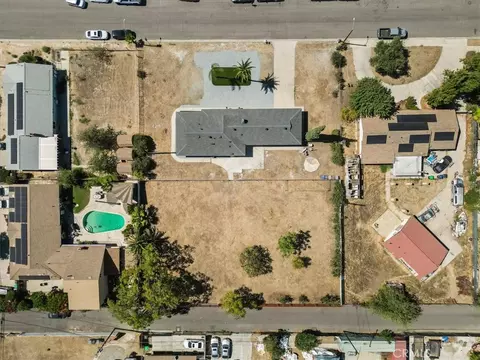View/Area - 1025 Richards, Perris, CA 92571 photo 8 of 10