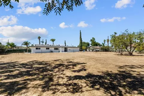 Exterior - 1025 Richards, Perris, CA 92571 photo 7 of 7