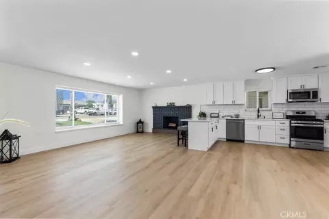Living - 1025 Richards, Perris, CA 92571 photo 2 of 7