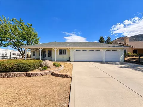 18220 Bowie, Tehachapi, CA 93561