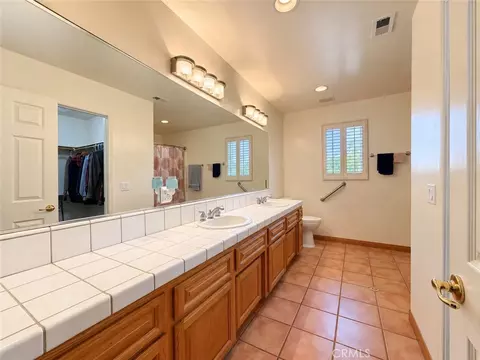 Bath - 18220 Bowie, Tehachapi, CA 93561 photo 1 of 4