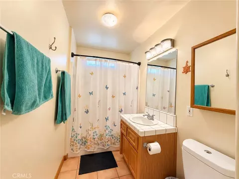 Bath - 18220 Bowie, Tehachapi, CA 93561 photo 4 of 4