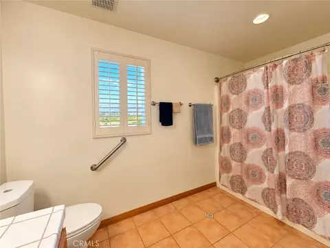 Bath - 18220 Bowie, Tehachapi, CA 93561 photo 2 of 4
