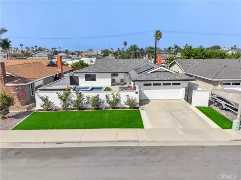 21311 Antiqua Ln, Huntington Beach, CA 92646