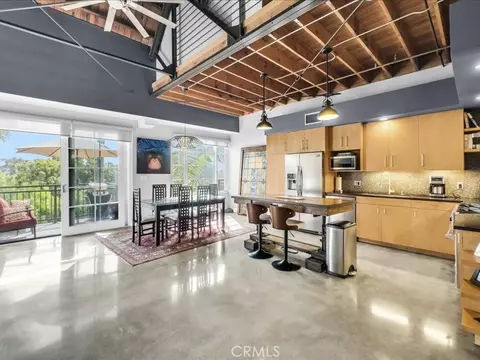 Other - 1100 E 3rd #204, Long Beach, CA 90802 photo 2 of 9