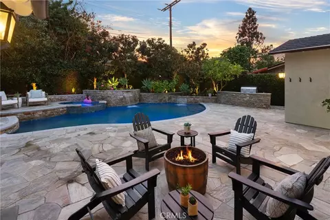 Exterior - 2973 Java Rd, Costa Mesa, CA 92626 photo 5 of 12