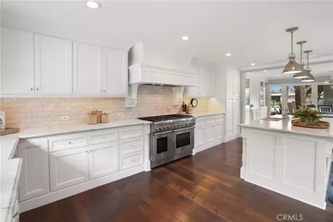 Kitchen - 2973 Java Rd, Costa Mesa, CA 92626 photo 6 of 7