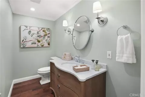 Bath - 2973 Java Rd, Costa Mesa, CA 92626 photo 7 of 7