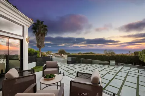 30502 Palos Verdes Dr W, Rancho Palos Verdes, CA 90275