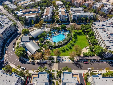 View/Area - 127 Bowery, Irvine, CA 92612 photo 7 of 11