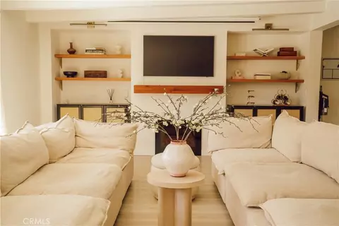 Living - 1130 Drake Rd, Arcadia, CA 91007 photo 4 of 5