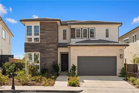 20756 W Bluebird Ct, Porter Ranch, CA 91326