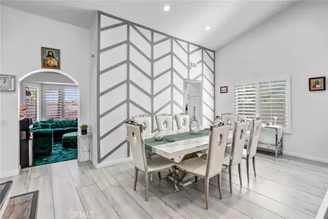 Dining - 17102 Whispering Brk, Riverside, CA 92503 photo 2 of 2