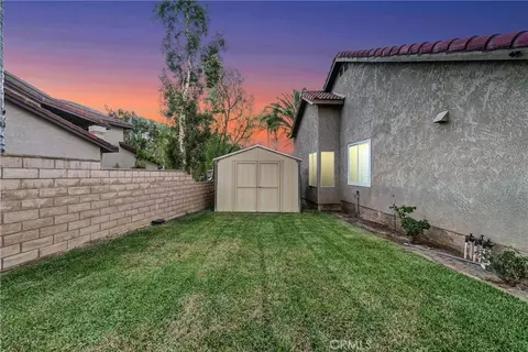 Exterior - 17102 Whispering Brk, Riverside, CA 92503 photo 20 of 24