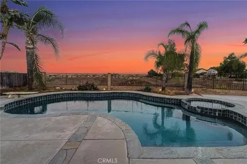 Exterior - 17102 Whispering Brk, Riverside, CA 92503 photo 15 of 24