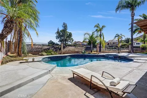 Exterior - 17102 Whispering Brk, Riverside, CA 92503 photo 6 of 24