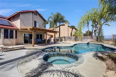 Exterior - 17102 Whispering Brk, Riverside, CA 92503 photo 8 of 24