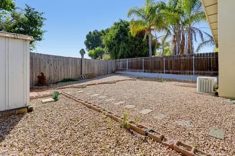 Exterior - 4709 Westerly Ct, Oceanside, CA 92056 photo 4 of 6