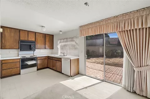 Kitchen - 4862 Redbluff Cir, Irvine, CA 92604 photo 1 of 3