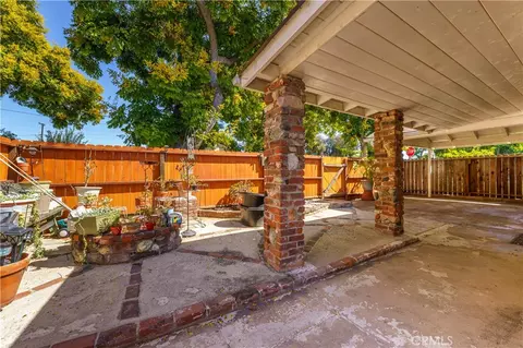 Exterior - 6285 E Metz, Long Beach, CA 90808 photo 8 of 17