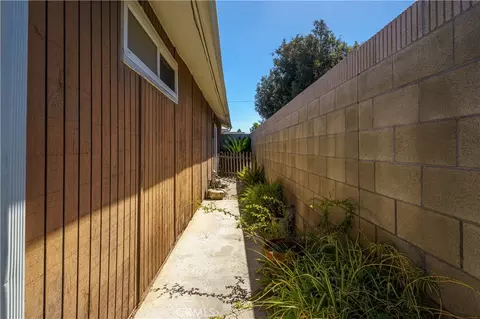 Exterior - 6285 E Metz, Long Beach, CA 90808 photo 17 of 17