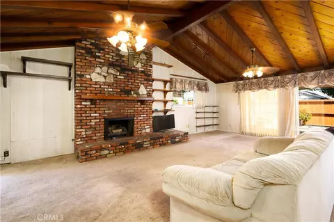 Living - 6285 E Metz, Long Beach, CA 90808 photo 2 of 6
