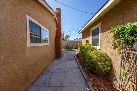 Exterior - 6285 E Metz, Long Beach, CA 90808 photo 16 of 17