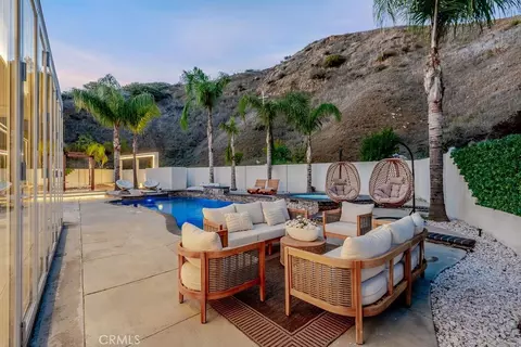 Other - 28491 Nicholas Cir, Saugus, CA 91350 photo 4 of 18