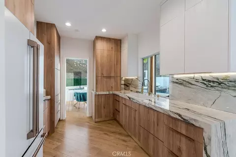 Kitchen - 28491 Nicholas Cir, Saugus, CA 91350 photo 1 of 7