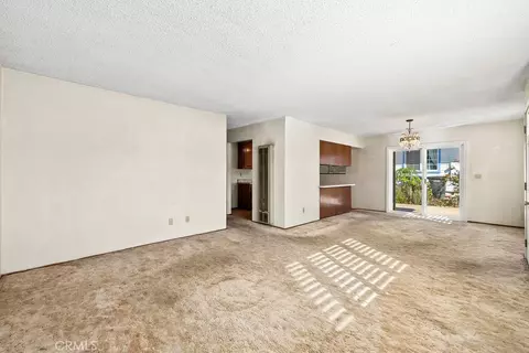 Living - 150 S S Park, Orange, CA 92869 photo 1 of 2