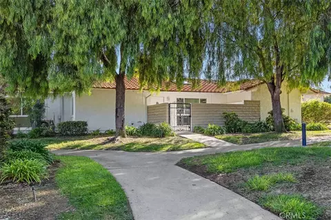 2197 Via Mariposa E #B, Laguna Woods, CA 92637