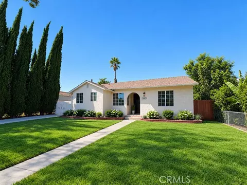 13121 Chase St, Arleta, CA 91331