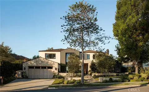 2118 Leeward, Newport Beach, CA 92660