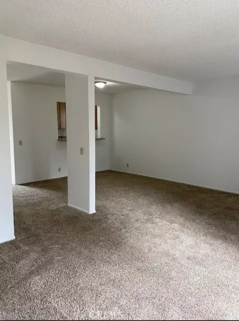 Living - 44 Timber Run, Irvine, CA 92614 photo 1 of 3