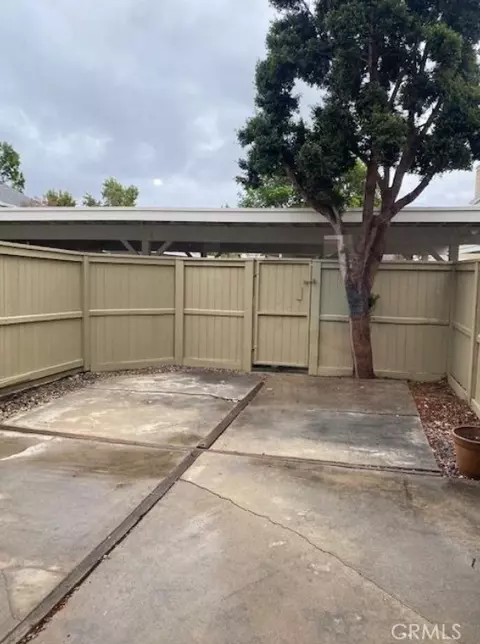 Exterior - 44 Timber Run, Irvine, CA 92614 photo 7 of 8