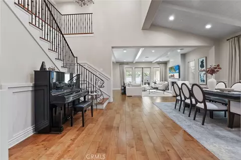 Entry Way - 10 Shadybend, Irvine, CA 92602 photo 2 of 16